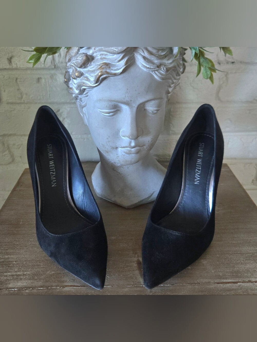 Stuart Weitzman Black Suede Pointed Toe Heels, 3.5", Box AND Dust Bag